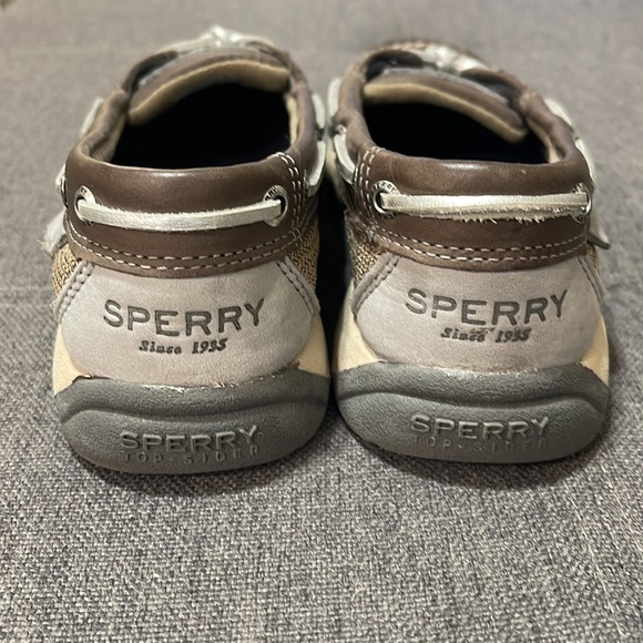 NWOT Sperry top siders size 5 1/2 - Picture 3 of 9